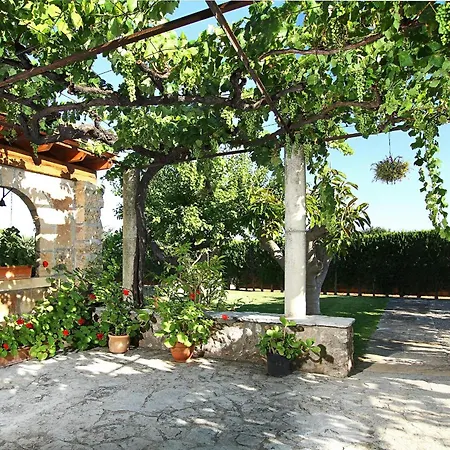 Superb 5 Bedrooms Fiorever Mountainside Views Villa Pollença