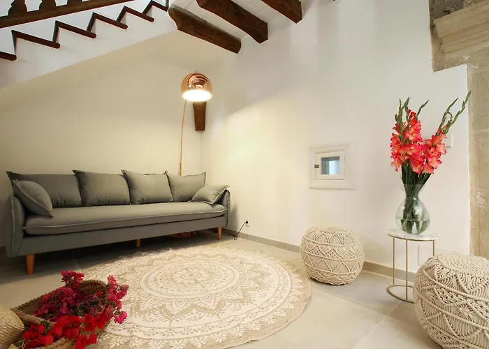 Superb 5 Bedrooms Fiorever Mountainside Views *