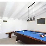 Superb 5 Bedrooms Fiorever Mountainside Views Villa