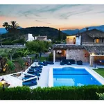 Superb 5 Bedrooms Fiorever Mountainside Views *