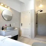 Superb 5 Bedrooms Fiorever Mountainside Views