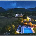 Superb 5 Bedrooms Fiorever Mountainside Views Villa Pollenca