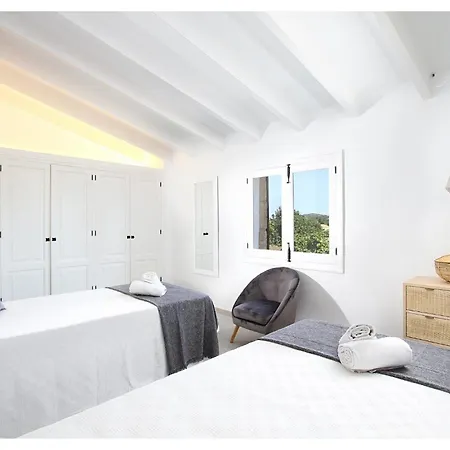 Villa Superb 5 Bedrooms Fiorever Mountainside Views Pollenca