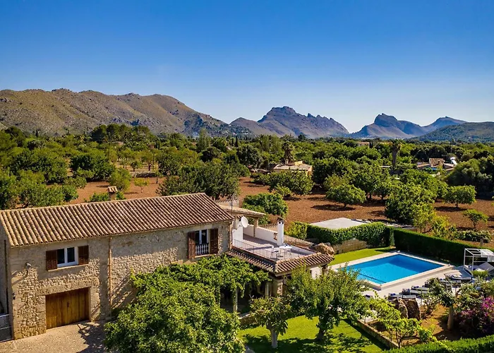 Superb 5 Bedrooms Fiorever Mountainside Views Willa