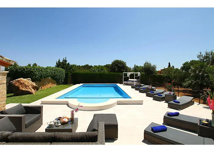 Superb 5 Bedrooms Fiorever Mountainside Views Pollensa